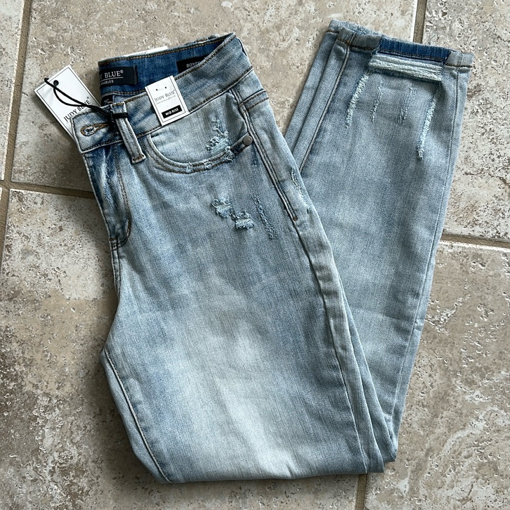 Judy Blue Mid Rise Jeans